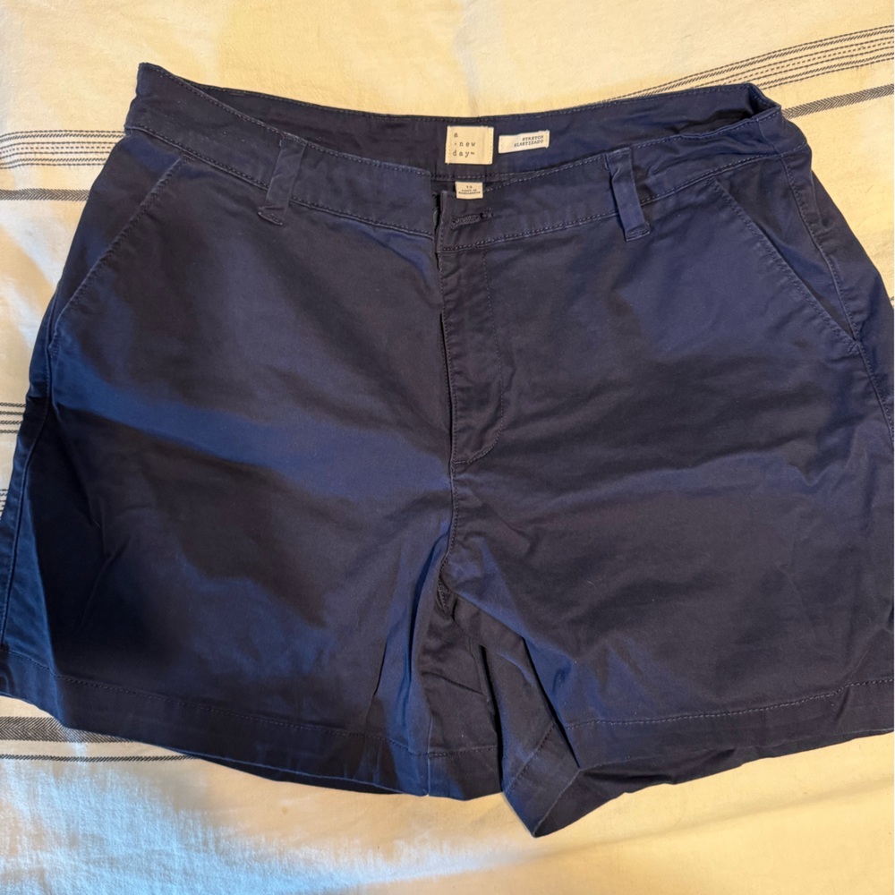 a new day Women's Navy Cargo Shorts